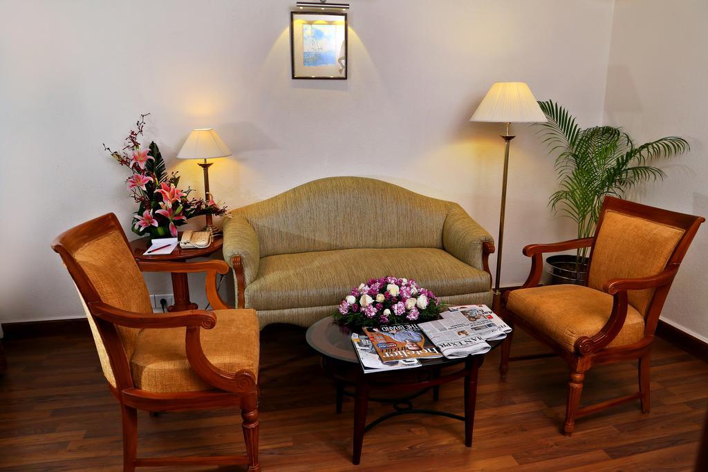 Gokulam Park Hotel Kochi Værelse billede
