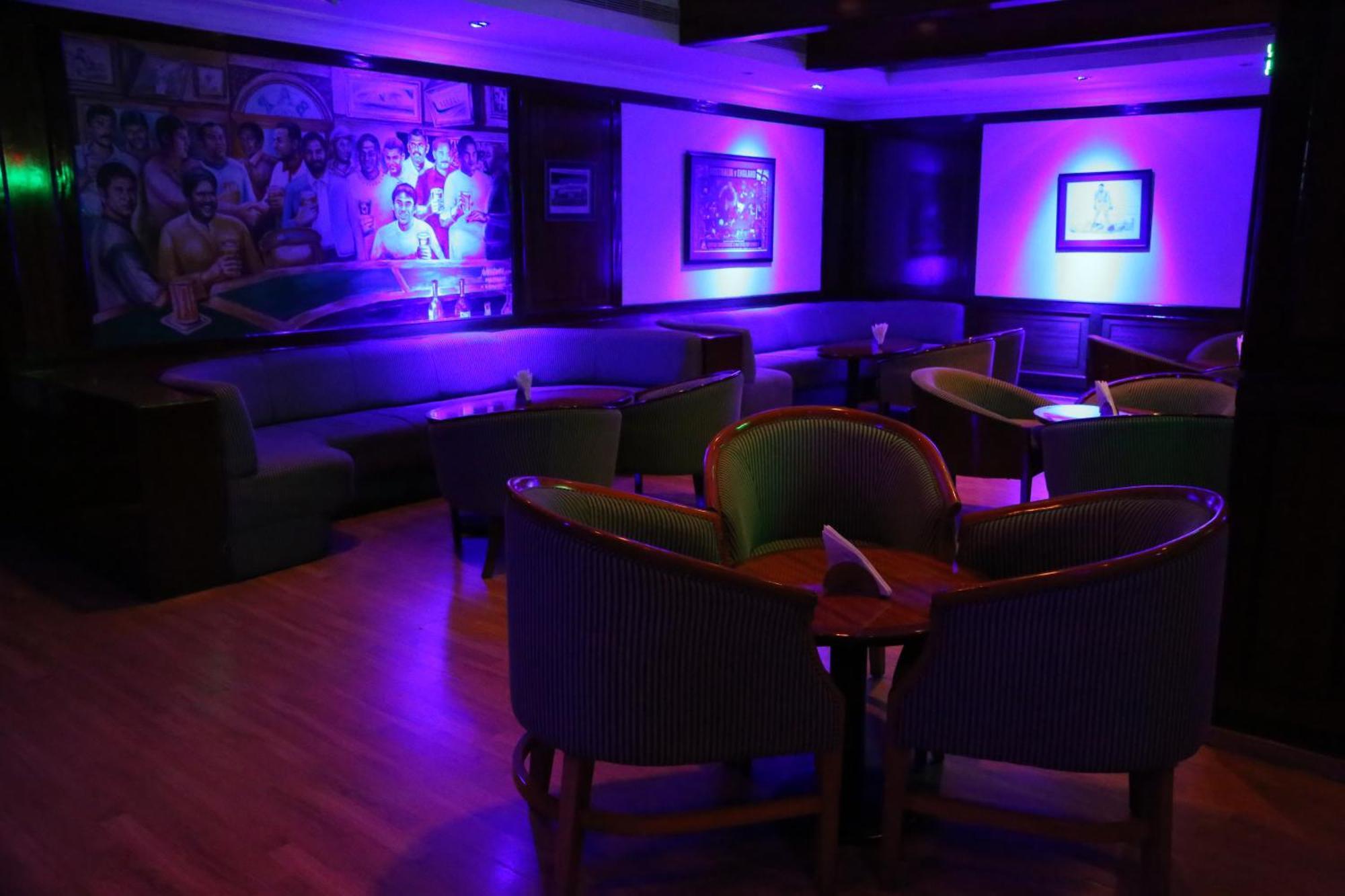 Gokulam Park Hotel Kochi Eksteriør billede