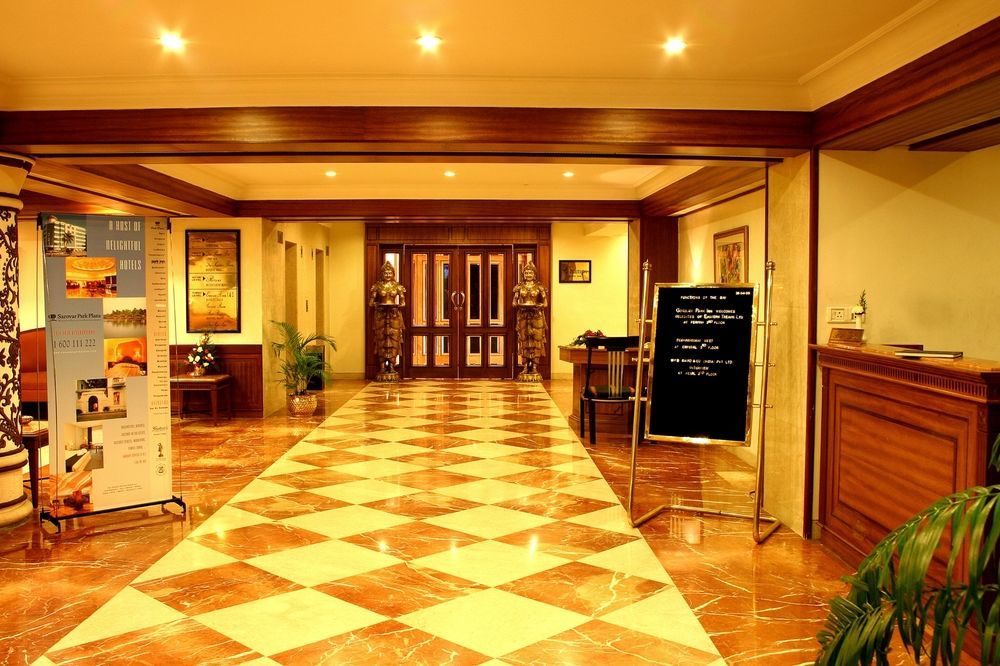 Gokulam Park Hotel Kochi Interiør billede